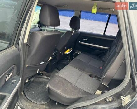 Черный Сузуки Гранд Витара, объемом двигателя 2 л и пробегом 190 тыс. км за 5999 $, фото 16 на Automoto.ua