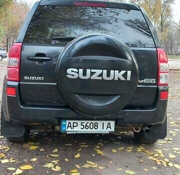 Черный Сузуки Гранд Витара, объемом двигателя 2 л и пробегом 218 тыс. км за 7800 $, фото 4 на Automoto.ua