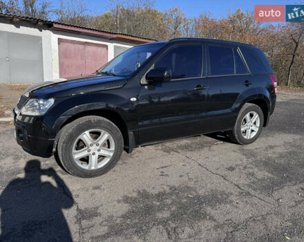 Черный Сузуки Гранд Витара, объемом двигателя 2 л и пробегом 230 тыс. км за 6800 $, фото 12 на Automoto.ua