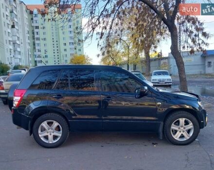 Чорний Сузукі Гранд Вітара, об'ємом двигуна 2 л та пробігом 216 тис. км за 6500 $, фото 2 на Automoto.ua