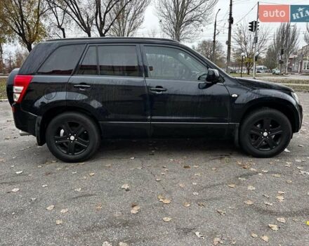 Черный Сузуки Гранд Витара, объемом двигателя 2 л и пробегом 238 тыс. км за 8790 $, фото 7 на Automoto.ua