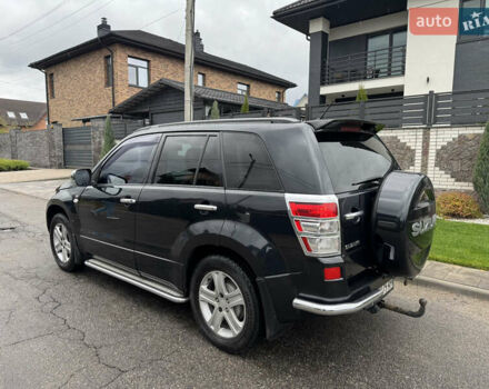 Черный Сузуки Гранд Витара, объемом двигателя 2.74 л и пробегом 310 тыс. км за 7500 $, фото 1 на Automoto.ua