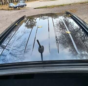 Черный Сузуки Гранд Витара, объемом двигателя 2 л и пробегом 218 тыс. км за 7800 $, фото 2 на Automoto.ua