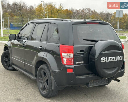 Черный Сузуки Гранд Витара, объемом двигателя 2 л и пробегом 212 тыс. км за 6700 $, фото 9 на Automoto.ua