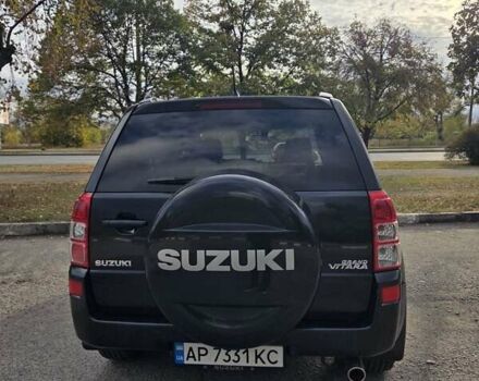 Чорний Сузукі Гранд Вітара, об'ємом двигуна 2 л та пробігом 237 тис. км за 8500 $, фото 2 на Automoto.ua