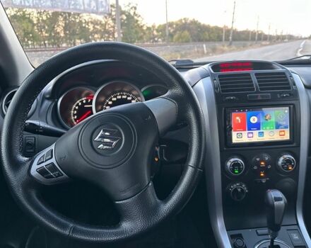 Черный Сузуки Гранд Витара, объемом двигателя 2 л и пробегом 212 тыс. км за 6800 $, фото 7 на Automoto.ua