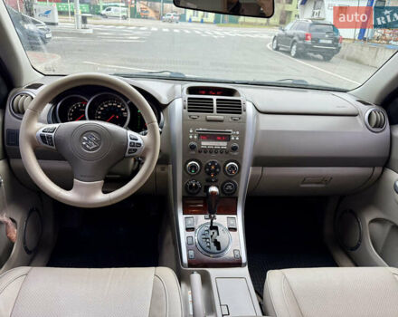 Черный Сузуки Гранд Витара, объемом двигателя 2.74 л и пробегом 178 тыс. км за 7500 $, фото 19 на Automoto.ua