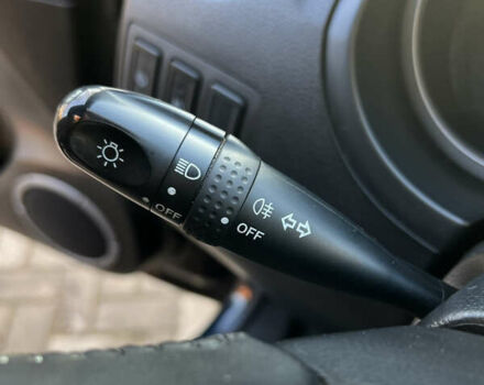 Чорний Сузукі Гранд Вітара, об'ємом двигуна 2 л та пробігом 209 тис. км за 7500 $, фото 13 на Automoto.ua