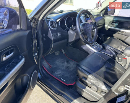 Черный Сузуки Гранд Витара, объемом двигателя 2 л и пробегом 230 тыс. км за 6800 $, фото 9 на Automoto.ua