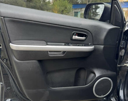 Черный Сузуки Гранд Витара, объемом двигателя 2 л и пробегом 151 тыс. км за 6999 $, фото 16 на Automoto.ua
