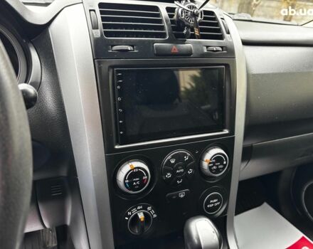 Чорний Сузукі Гранд Вітара, об'ємом двигуна 2 л та пробігом 238 тис. км за 8790 $, фото 19 на Automoto.ua