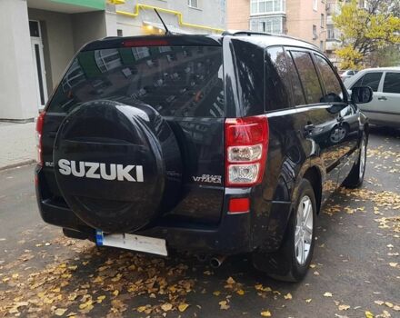 Черный Сузуки Гранд Витара, объемом двигателя 2 л и пробегом 235 тыс. км за 7500 $, фото 3 на Automoto.ua
