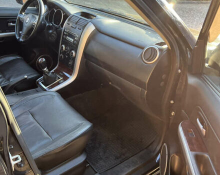 Чорний Сузукі Гранд Вітара, об'ємом двигуна 2 л та пробігом 209 тис. км за 7500 $, фото 29 на Automoto.ua