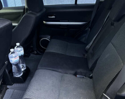 Черный Сузуки Гранд Витара, объемом двигателя 2 л и пробегом 211 тыс. км за 7499 $, фото 13 на Automoto.ua