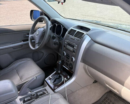 Чорний Сузукі Гранд Вітара, об'ємом двигуна 2.74 л та пробігом 155 тис. км за 7999 $, фото 8 на Automoto.ua