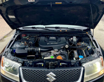 Черный Сузуки Гранд Витара, объемом двигателя 2.7 л и пробегом 255 тыс. км за 5900 $, фото 5 на Automoto.ua