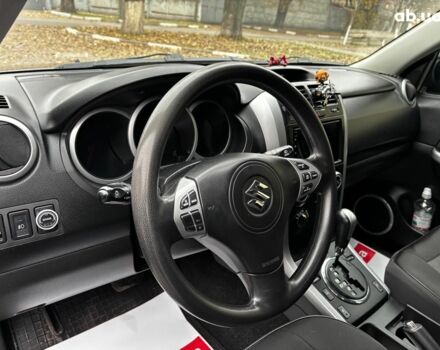 Чорний Сузукі Гранд Вітара, об'ємом двигуна 2 л та пробігом 238 тис. км за 8790 $, фото 23 на Automoto.ua