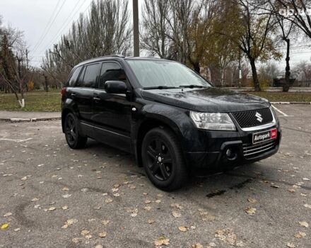 Чорний Сузукі Гранд Вітара, об'ємом двигуна 2 л та пробігом 238 тис. км за 8790 $, фото 2 на Automoto.ua