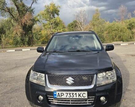 Чорний Сузукі Гранд Вітара, об'ємом двигуна 2 л та пробігом 237 тис. км за 8500 $, фото 3 на Automoto.ua