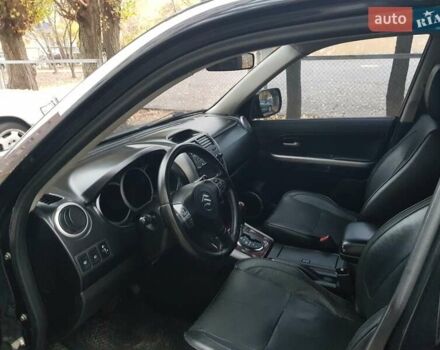 Черный Сузуки Гранд Витара, объемом двигателя 2 л и пробегом 235 тыс. км за 7300 $, фото 8 на Automoto.ua
