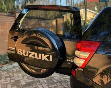 Чорний Сузукі Гранд Вітара, об'ємом двигуна 2 л та пробігом 209 тис. км за 7500 $, фото 24 на Automoto.ua