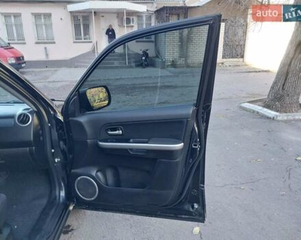 Чорний Сузукі Гранд Вітара, об'ємом двигуна 2 л та пробігом 216 тис. км за 6500 $, фото 15 на Automoto.ua