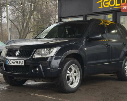 Черный Сузуки Гранд Витара, объемом двигателя 2 л и пробегом 220 тыс. км за 6500 $, фото 2 на Automoto.ua