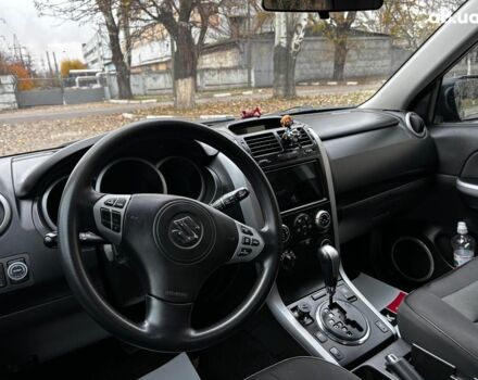 Чорний Сузукі Гранд Вітара, об'ємом двигуна 2 л та пробігом 238 тис. км за 8790 $, фото 15 на Automoto.ua