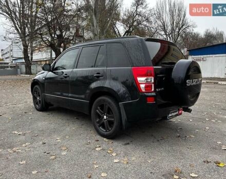 Черный Сузуки Гранд Витара, объемом двигателя 2 л и пробегом 238 тыс. км за 8790 $, фото 4 на Automoto.ua