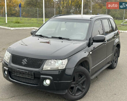 Черный Сузуки Гранд Витара, объемом двигателя 2 л и пробегом 212 тыс. км за 6700 $, фото 1 на Automoto.ua