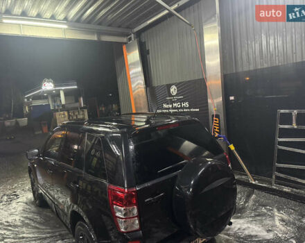 Черный Сузуки Гранд Витара, объемом двигателя 2 л и пробегом 177 тыс. км за 6600 $, фото 5 на Automoto.ua