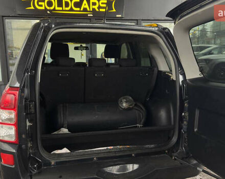 Черный Сузуки Гранд Витара, объемом двигателя 2 л и пробегом 220 тыс. км за 6500 $, фото 12 на Automoto.ua