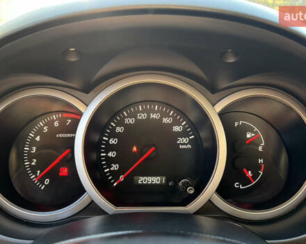 Чорний Сузукі Гранд Вітара, об'ємом двигуна 2 л та пробігом 209 тис. км за 7500 $, фото 33 на Automoto.ua