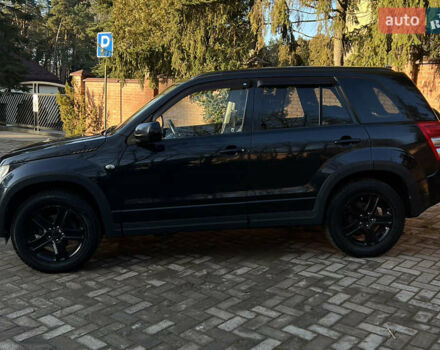 Чорний Сузукі Гранд Вітара, об'ємом двигуна 2 л та пробігом 209 тис. км за 7500 $, фото 1 на Automoto.ua