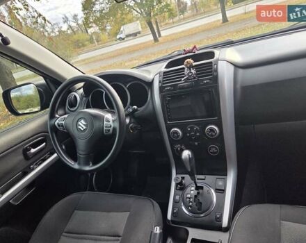 Чорний Сузукі Гранд Вітара, об'ємом двигуна 2 л та пробігом 237 тис. км за 8500 $, фото 8 на Automoto.ua