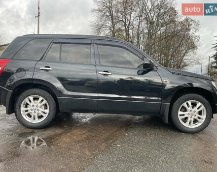 Черный Сузуки Гранд Витара, объемом двигателя 2 л и пробегом 290 тыс. км за 6200 $, фото 3 на Automoto.ua