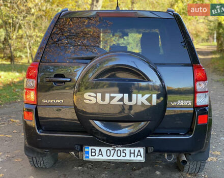 Сузуки Гранд Витара 2007 в Николаеве на Automoto.ua Черный Сузуки Гранд Витара, объемом двигателя 2 л и пробегом 198 тыс. км за 6500 $, фото 4 на Automoto.ua