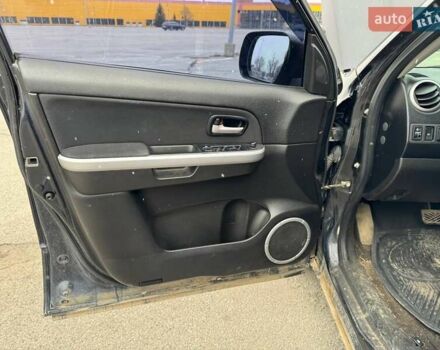 Черный Сузуки Гранд Витара, объемом двигателя 2 л и пробегом 190 тыс. км за 5999 $, фото 21 на Automoto.ua