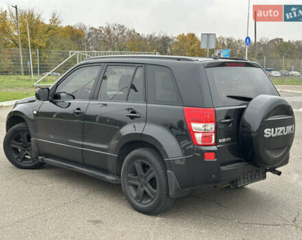 Черный Сузуки Гранд Витара, объемом двигателя 2 л и пробегом 212 тыс. км за 6700 $, фото 8 на Automoto.ua