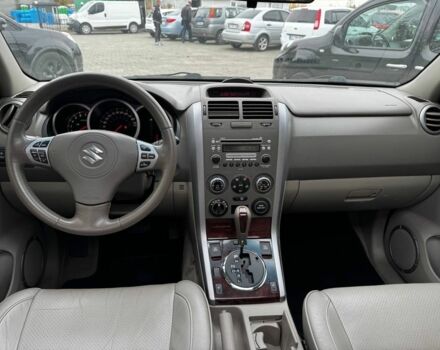 Чорний Сузукі Гранд Вітара, об'ємом двигуна 2.7 л та пробігом 170 тис. км за 7999 $, фото 8 на Automoto.ua