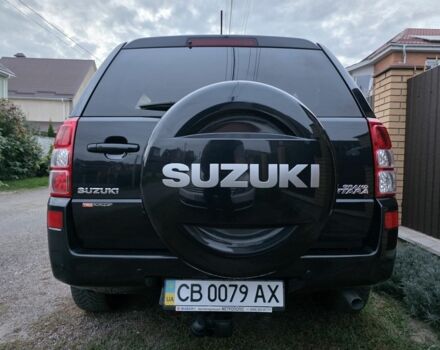 Чорний Сузукі Гранд Вітара, об'ємом двигуна 2 л та пробігом 150 тис. км за 10500 $, фото 4 на Automoto.ua