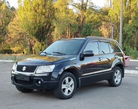 Черный Сузуки Гранд Витара, объемом двигателя 2 л и пробегом 210 тыс. км за 7900 $, фото 12 на Automoto.ua