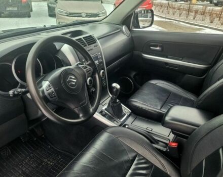 Чорний Сузукі Гранд Вітара, об'ємом двигуна 2.2 л та пробігом 234 тис. км за 3200 $, фото 10 на Automoto.ua