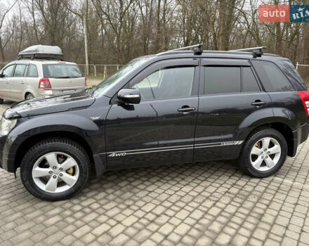 Чорний Сузукі Гранд Вітара, об'ємом двигуна 2.39 л та пробігом 240 тис. км за 8999 $, фото 1 на Automoto.ua