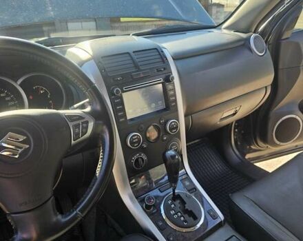 Черный Сузуки Гранд Витара, объемом двигателя 2.4 л и пробегом 175 тыс. км за 11500 $, фото 15 на Automoto.ua