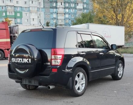Черный Сузуки Гранд Витара, объемом двигателя 2 л и пробегом 210 тыс. км за 7900 $, фото 6 на Automoto.ua