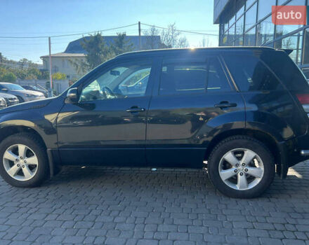Черный Сузуки Гранд Витара, объемом двигателя 2.39 л и пробегом 290 тыс. км за 6100 $, фото 3 на Automoto.ua