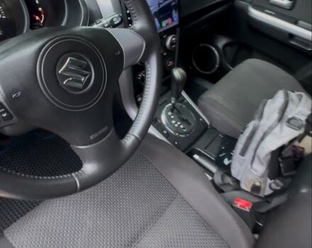 Чорний Сузукі Гранд Вітара, об'ємом двигуна 2.4 л та пробігом 125 тис. км за 8500 $, фото 10 на Automoto.ua