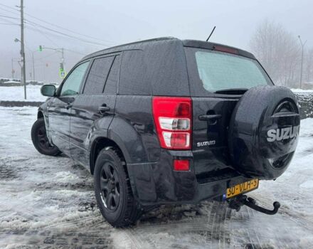 Чорний Сузукі Гранд Вітара, об'ємом двигуна 1.9 л та пробігом 281 тис. км за 4500 $, фото 3 на Automoto.ua