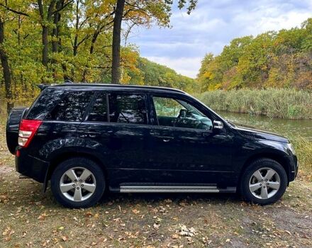 Черный Сузуки Гранд Витара, объемом двигателя 2.4 л и пробегом 169 тыс. км за 8600 $, фото 3 на Automoto.ua